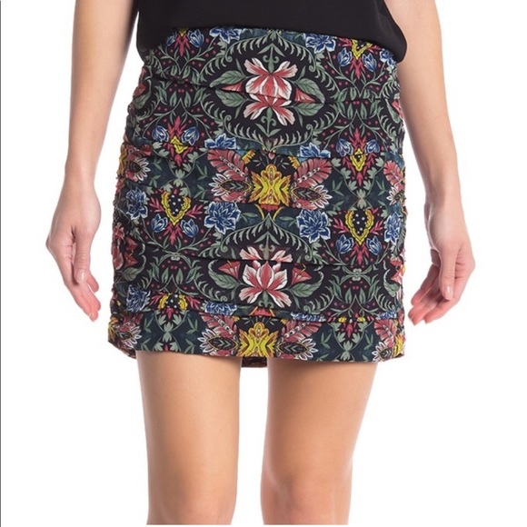 NWT- Rebecca Minkoff Shirred Floral Mini Skirt